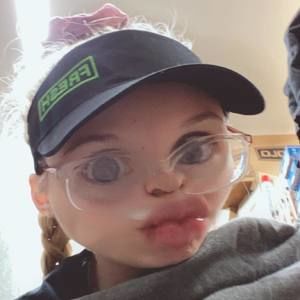 Meet your Posher, Kiara